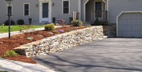 Natural stone wall